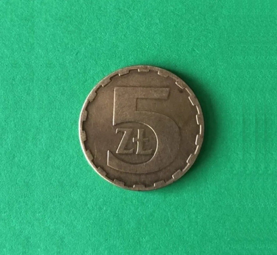 Masz monety z PRL? Odkryj skarby ukryte w starych skarbonkach